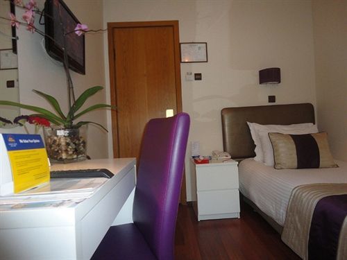 Bakirkoy Tashan Business & Airport 2*